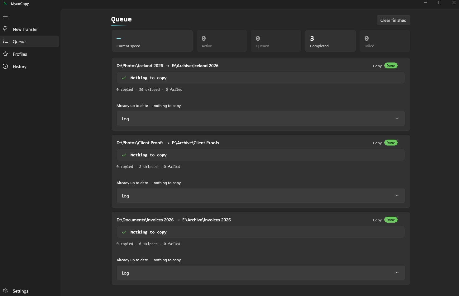 The MycoCopy Queue screen during a transfer: a progress ring at 11 percent, a live throughput graph holding 25.6 MB/s, ETA, current file, and pause and cancel controls